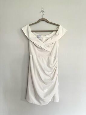 Elegant White Off-Shoulder Wedding Reception Dress with Draped Detail